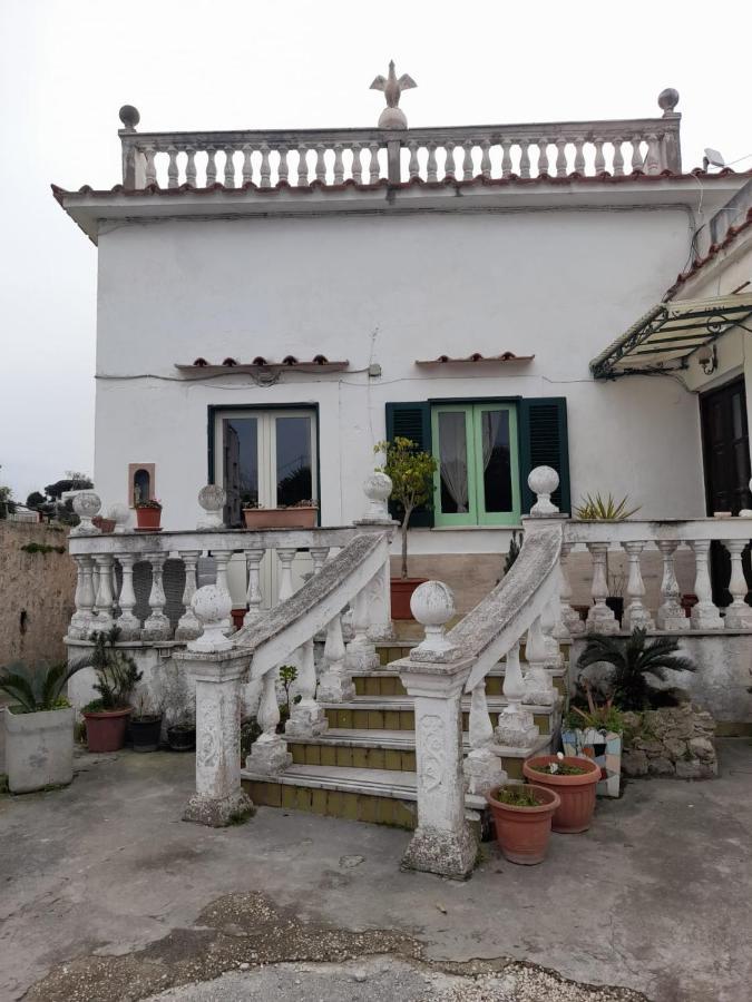 La Casa Di Romeo Bed & Breakfast Procida Exterior photo